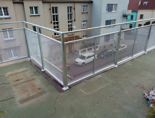 Tahokovové zábradlí střešní terasy – Slaný